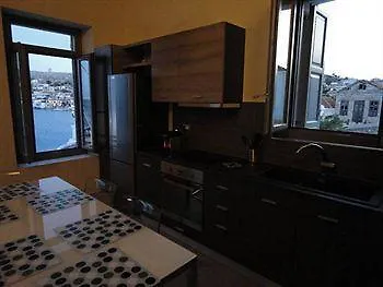 Sea House Hotel