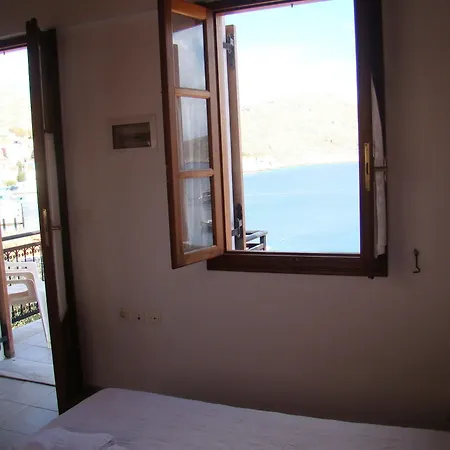 Hotel Sea House Chalki Town